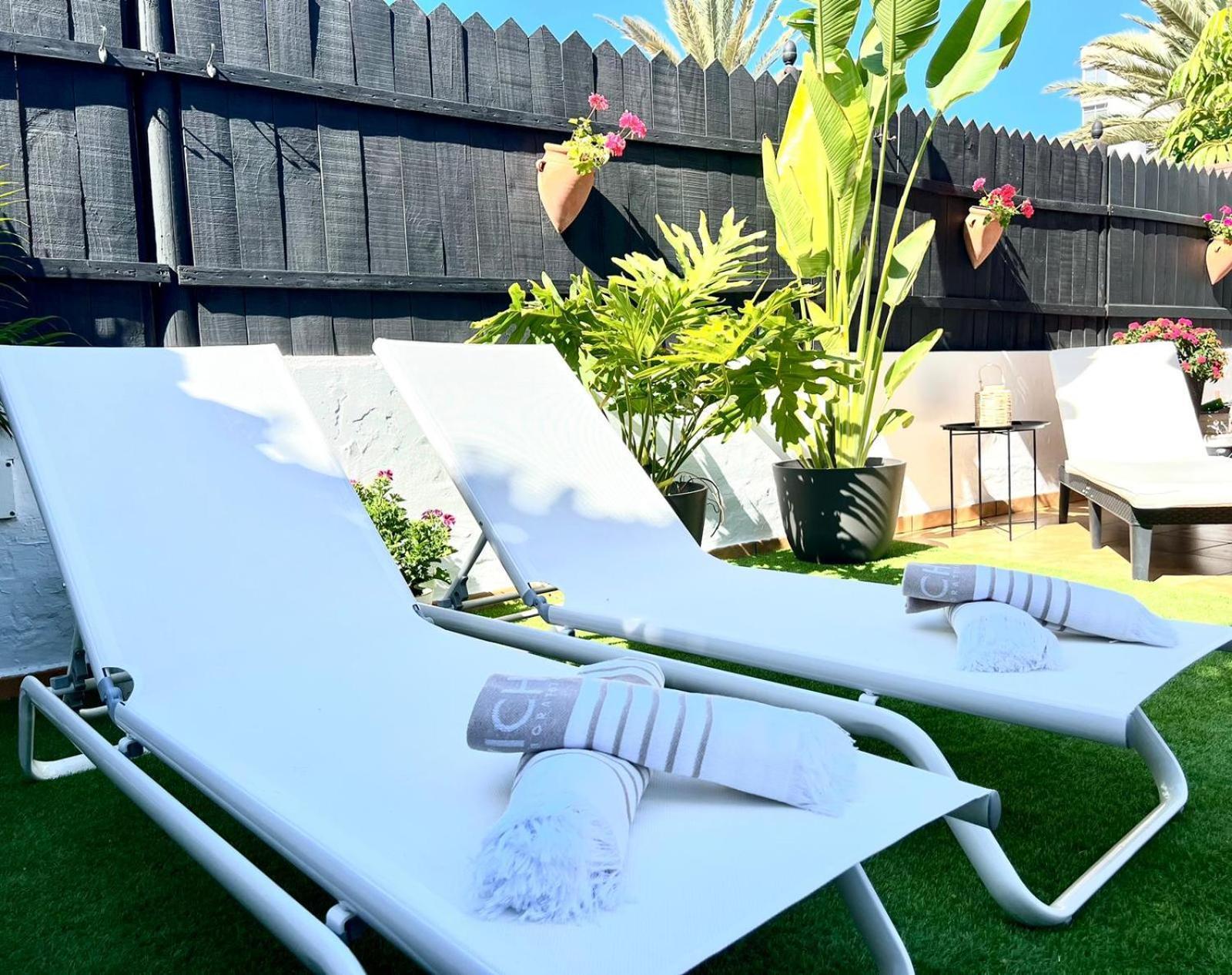 Oasis Beach Holiday Home With Jacuzzi Playa del Inglés Exteriér fotografie