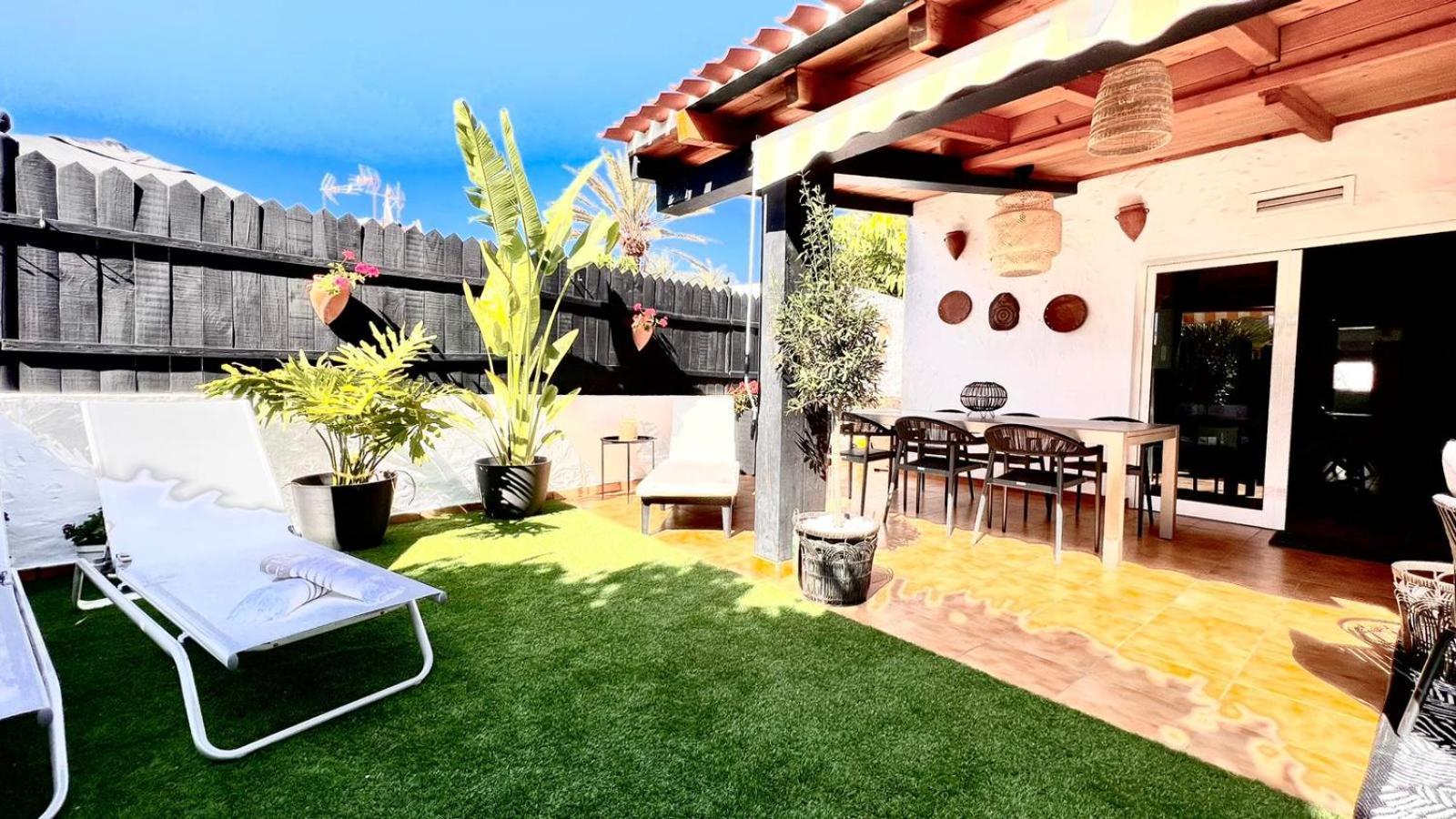 Oasis Beach Holiday Home With Jacuzzi Playa del Inglés Exteriér fotografie